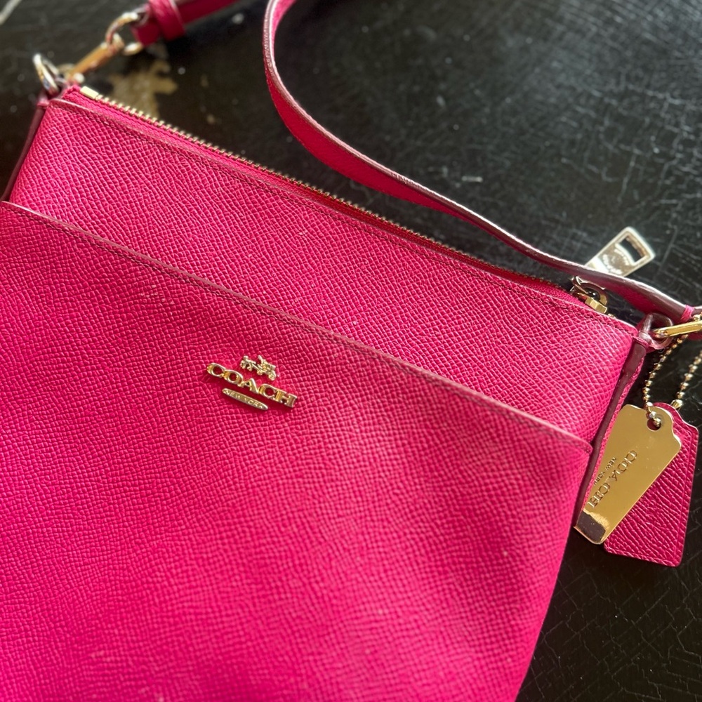 Coach Pink Crossbody Bag - Picture 7 of 11